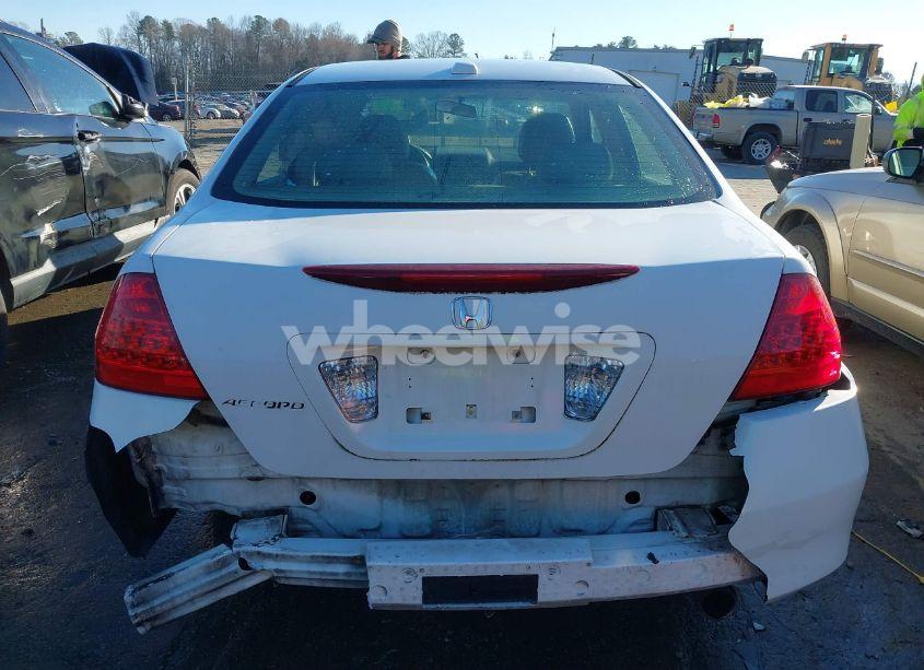 Photo 16 of 2006 Honda Accord 2.4 EX (VIN 1HGCM56826A185104)
