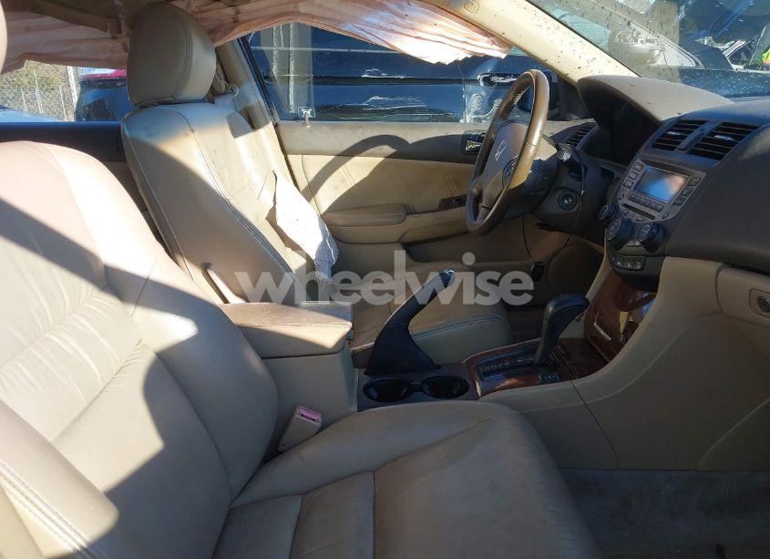 Photo 5 of 2006 Honda Accord 2.4 EX (VIN 1HGCM56826A185104)