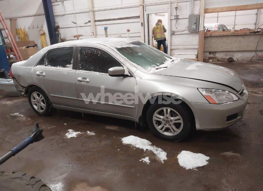 Photo 14 of 2007 Honda Accord 2.4 EX (VIN 1HGCM56827A109495)