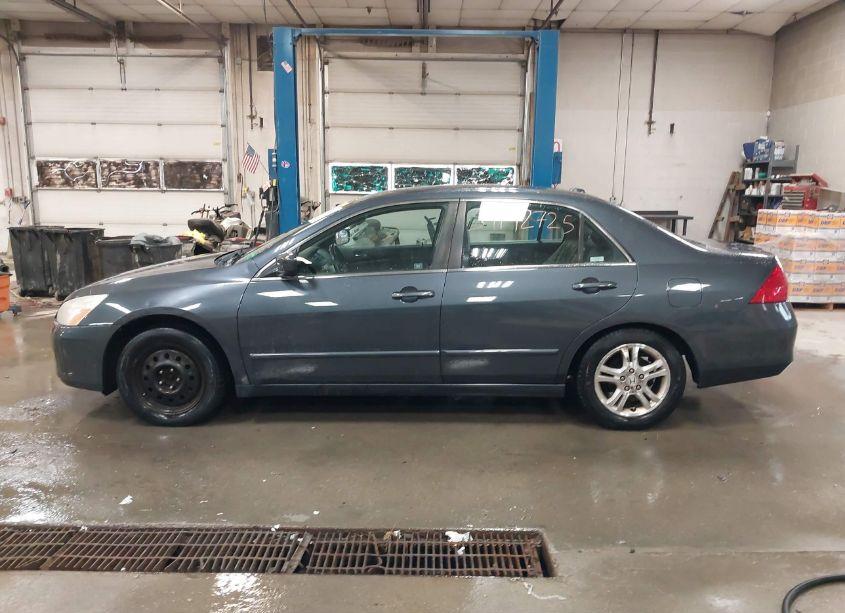 Photo 14 of 2007 Honda Accord 2.4 EX (VIN 1HGCM56827A131545)