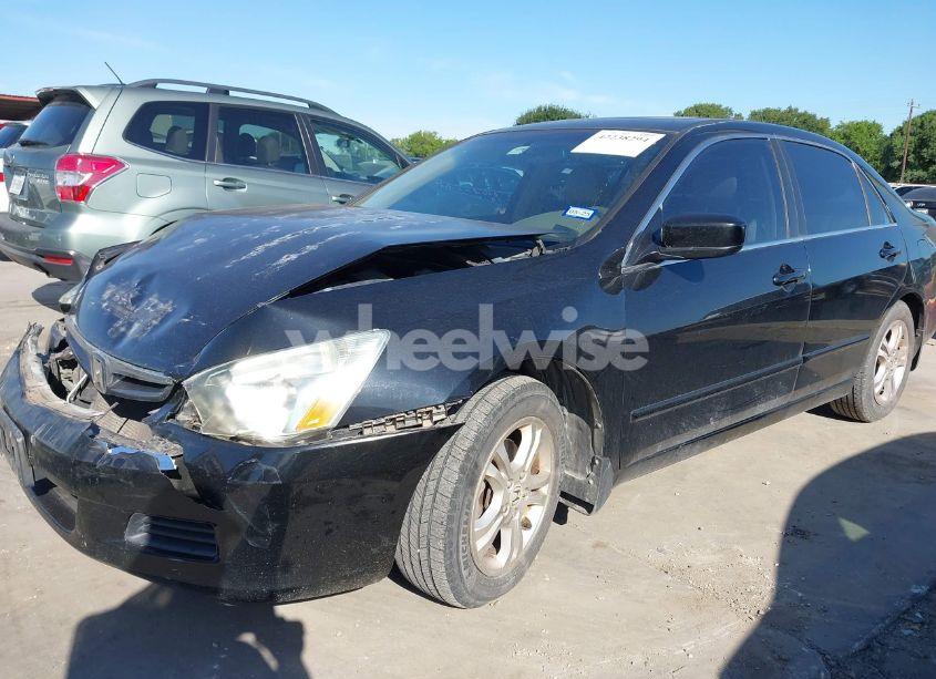Photo 2 of 2007 Honda Accord 2.4 EX (VIN 1HGCM56827A155800)