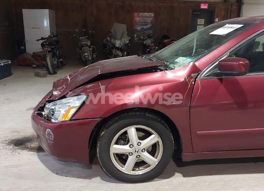 Photo 12 of 2005 Honda Accord 2.4 EX (VIN 1HGCM56835A008432)
