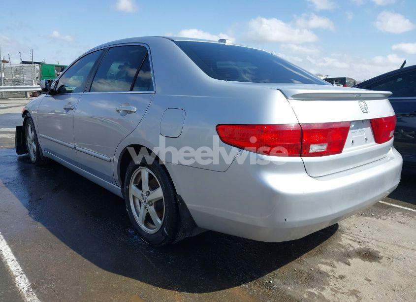 Photo 3 of 2005 Honda Accord 2.4 EX (VIN 1HGCM56835A009354)