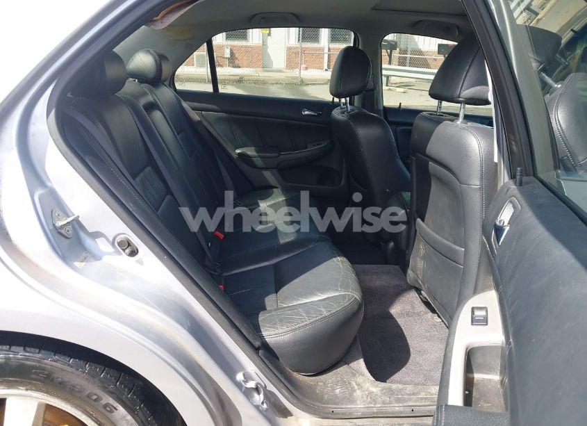 Photo 8 of 2005 Honda Accord 2.4 EX (VIN 1HGCM56835A009354)