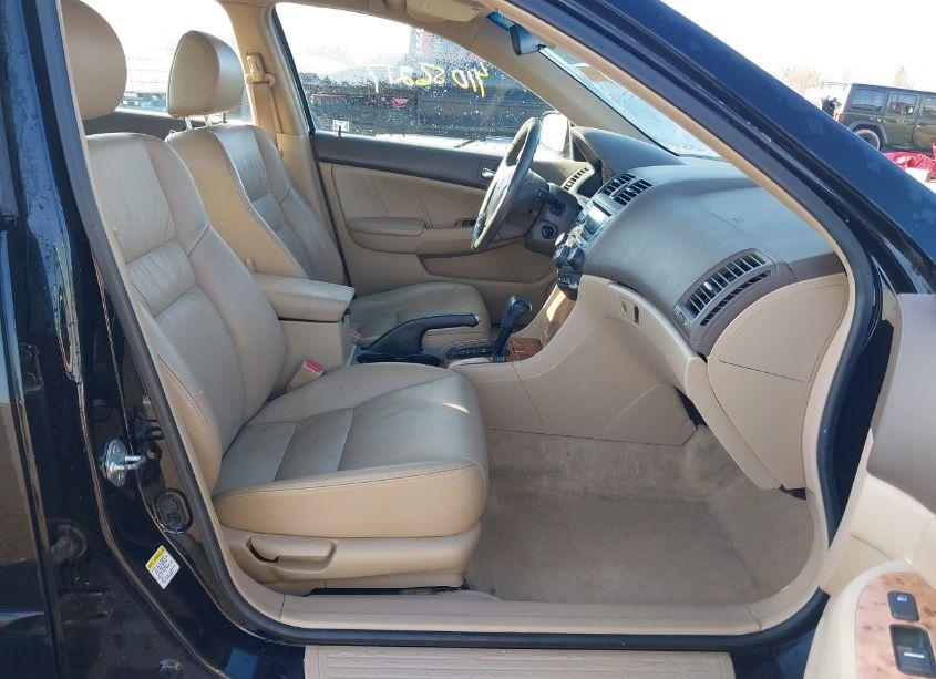 Photo 5 of 2005 Honda Accord 2.4 EX (VIN 1HGCM56835A181612)