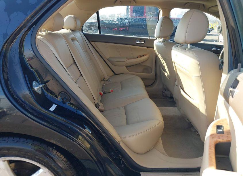 Photo 8 of 2005 Honda Accord 2.4 EX (VIN 1HGCM56835A181612)