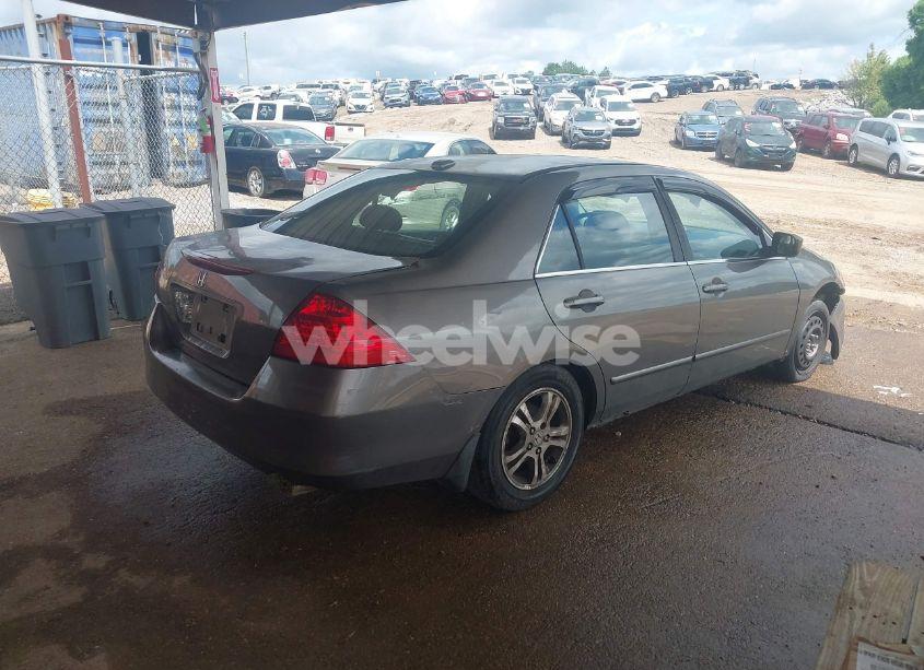 Photo 4 of 2006 Honda Accord 2.4 EX (VIN 1HGCM56836A029413)