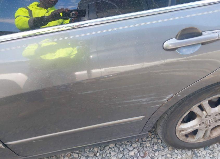 Photo 6 of 2006 Honda Accord 2.4 EX (VIN 1HGCM56836A046132)