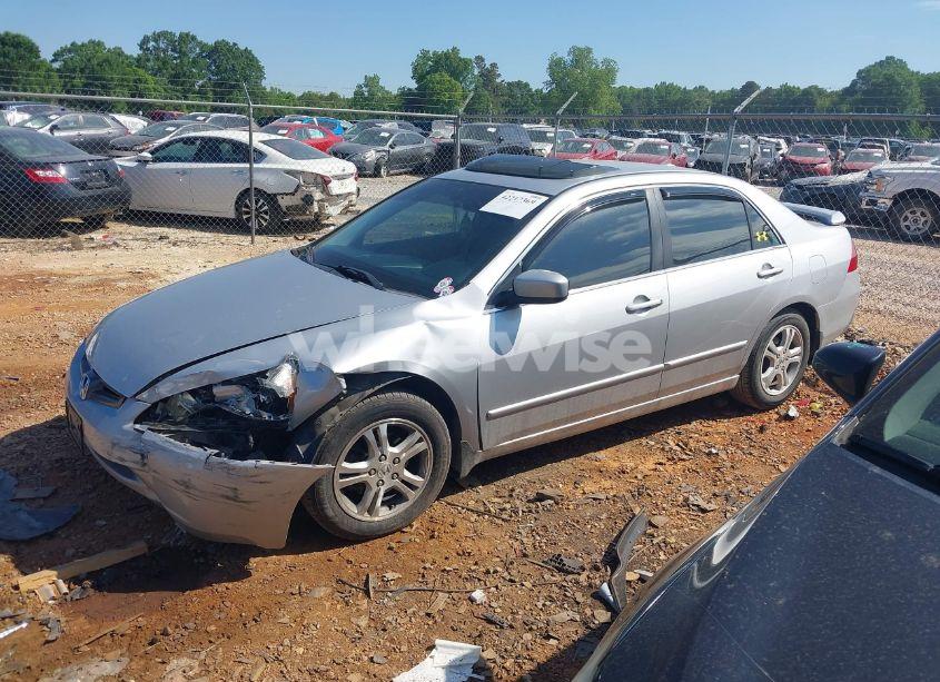 Photo 2 of 2006 Honda Accord 2.4 EX (VIN 1HGCM56836A046955)