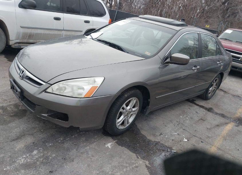 Photo 2 of 2006 Honda Accord 2.4 EX (VIN 1HGCM56836A111447)