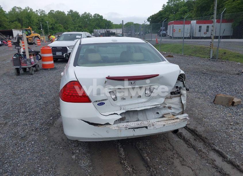 Photo 16 of 2006 Honda Accord 2.4 EX (VIN 1HGCM56836A156856)