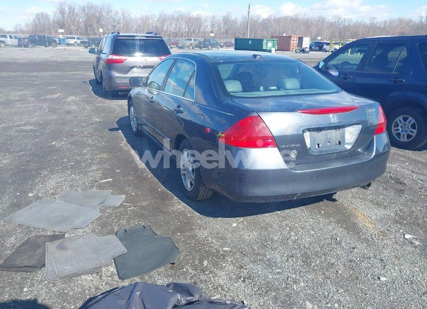 Photo 3 of 2006 Honda Accord 2.4 EX (VIN 1HGCM56836A158476)