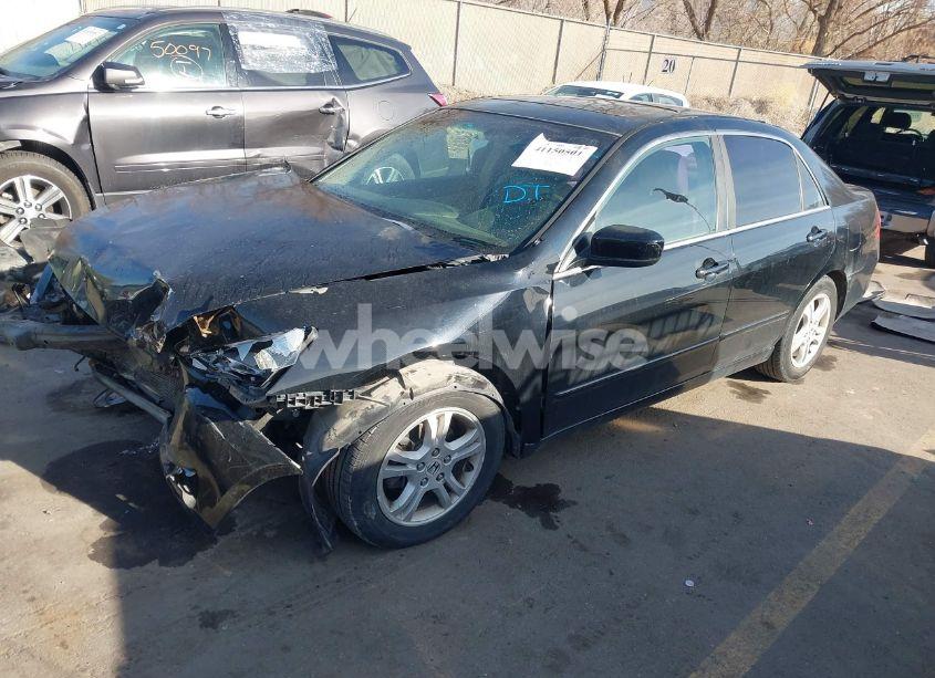 Photo 2 of 2007 Honda Accord 2.4 EX (VIN 1HGCM56837A002679)