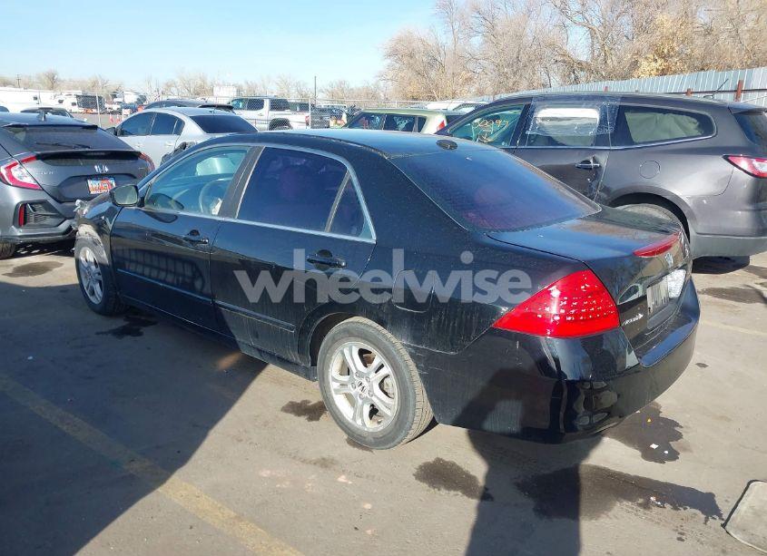 Photo 3 of 2007 Honda Accord 2.4 EX (VIN 1HGCM56837A002679)