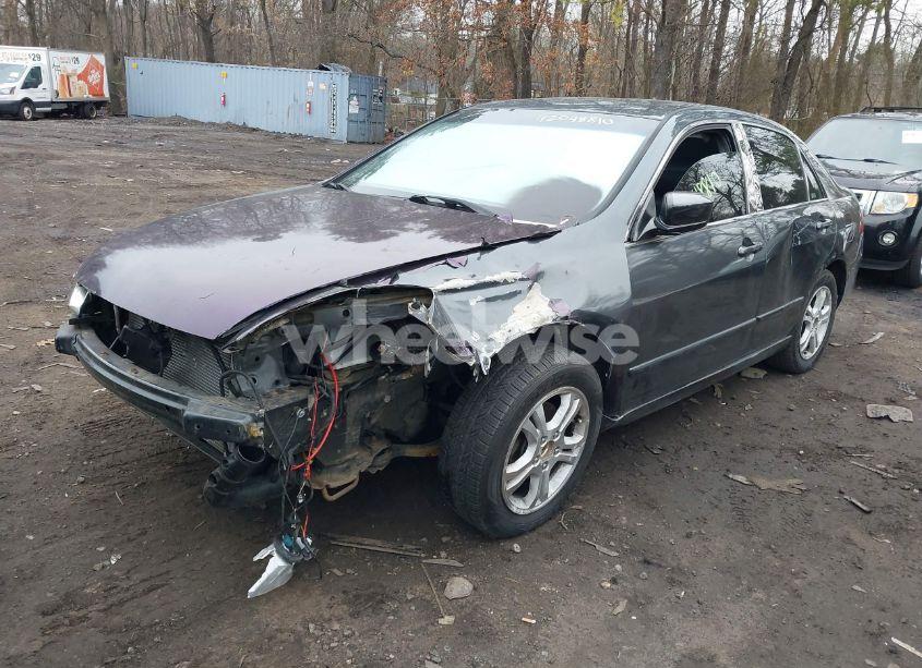 Photo 2 of 2007 Honda Accord 2.4 EX (VIN 1HGCM56837A040185)
