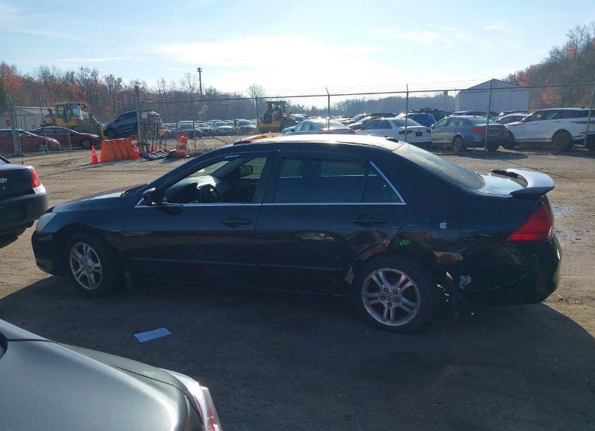 Photo 14 of 2007 Honda Accord 2.4 EX (VIN 1HGCM56837A121543)