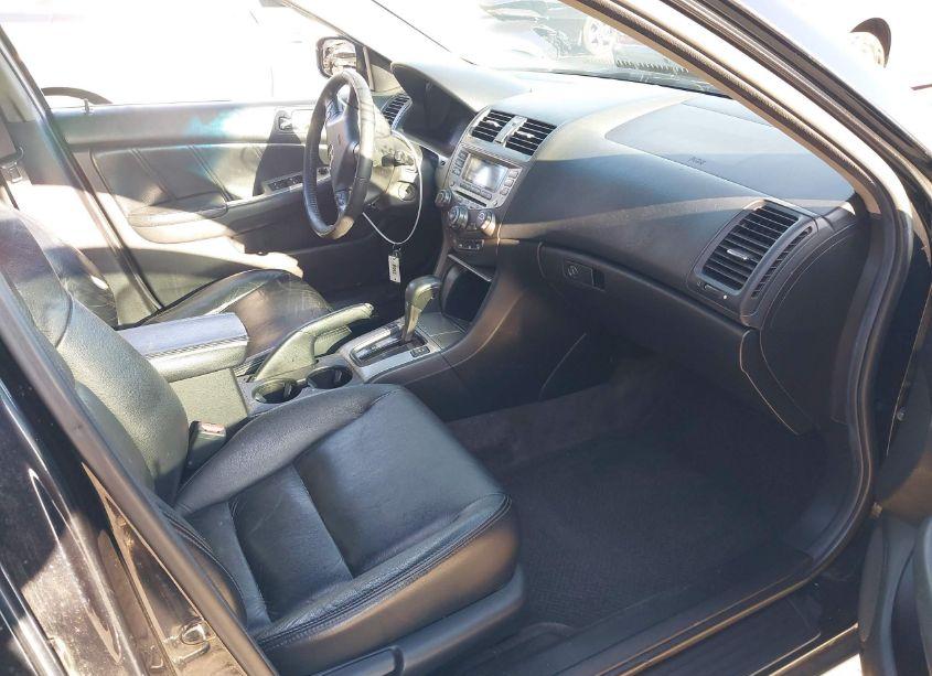 Photo 5 of 2007 Honda Accord 2.4 EX (VIN 1HGCM56837A121543)