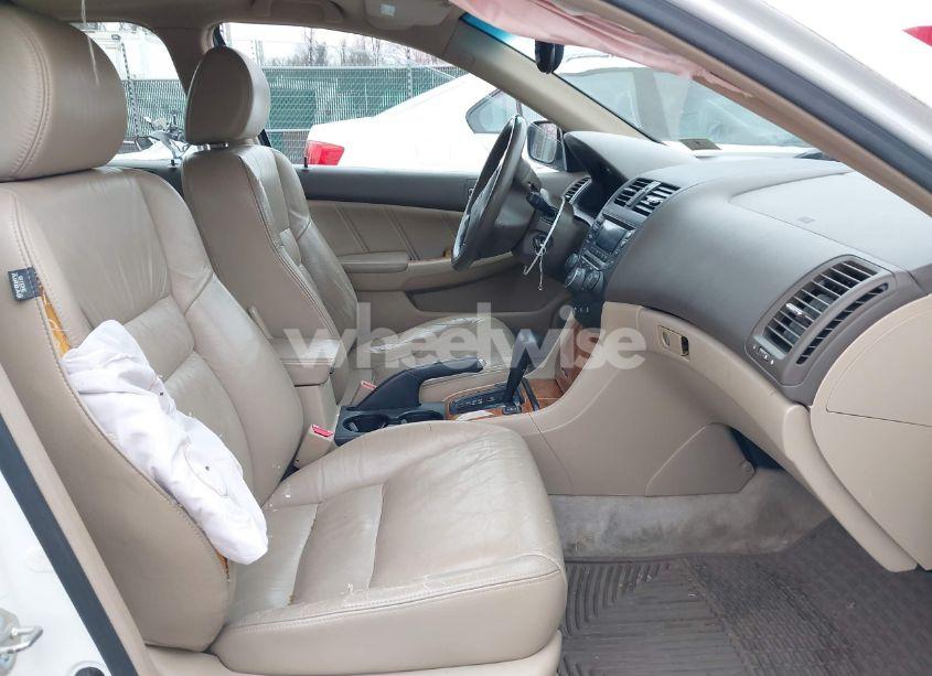 Photo 5 of 2004 Honda Accord 2.4 EX (VIN 1HGCM56844A076706)