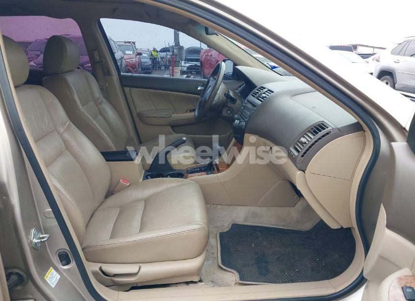 Photo 5 of 2004 Honda Accord 2.4 EX (VIN 1HGCM56844A110921)