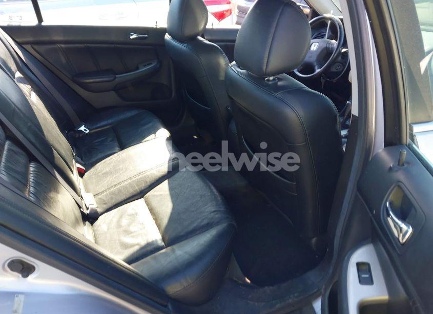 Photo 8 of 2005 Honda Accord 2.4 EX (VIN 1HGCM56845A025269)