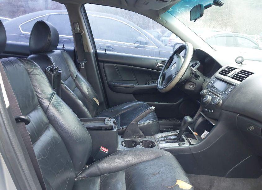 Photo 5 of 2005 Honda Accord 2.4 EX (VIN 1HGCM56845A050902)