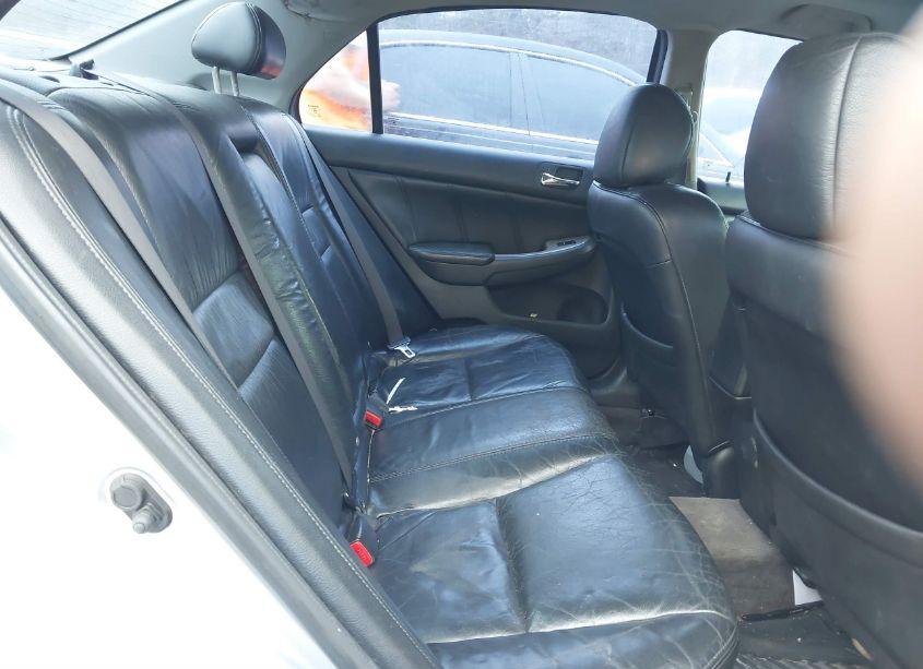 Photo 8 of 2005 Honda Accord 2.4 EX (VIN 1HGCM56845A050902)