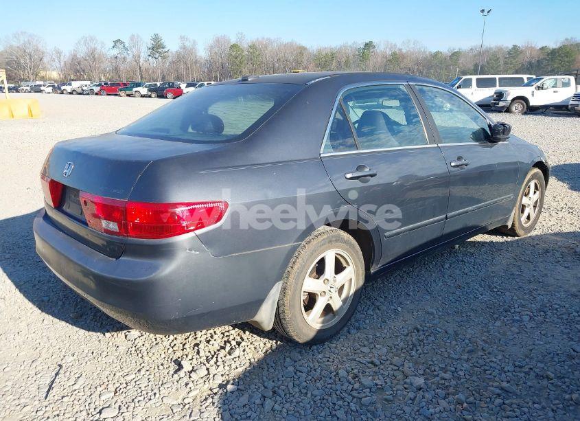Photo 4 of 2005 Honda Accord 2.4 EX (VIN 1HGCM56845A069644)