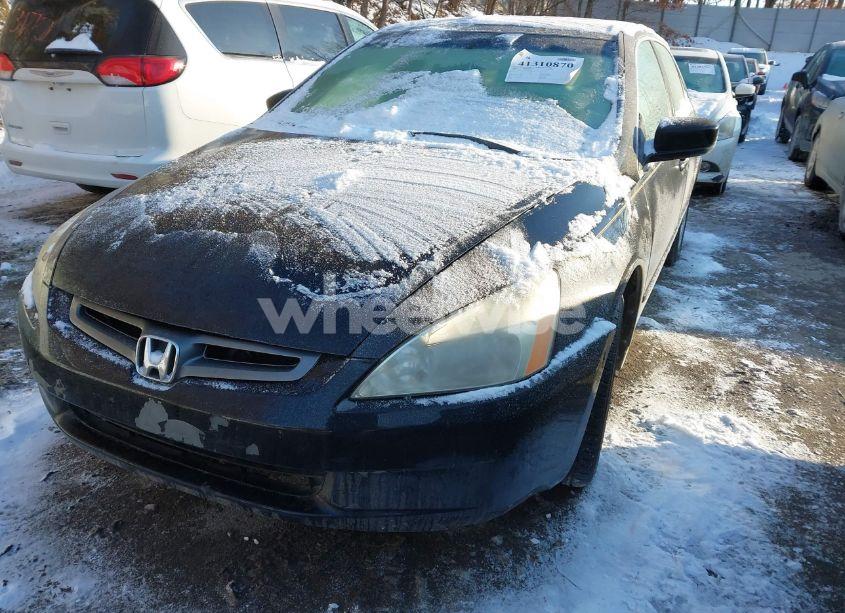Photo 15 of 2005 Honda Accord SDN (VIN 1HGCM56845A076304)