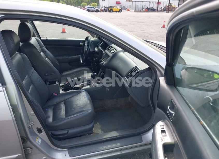 Photo 5 of 2006 Honda Accord 2.4 EX (VIN 1HGCM56846A176291)