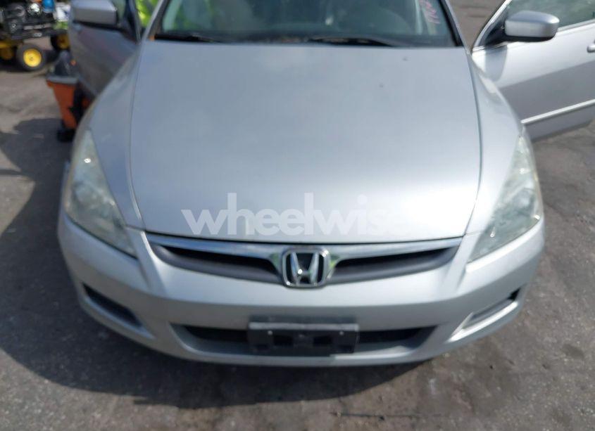 Photo 6 of 2006 Honda Accord 2.4 EX (VIN 1HGCM56846A176291)