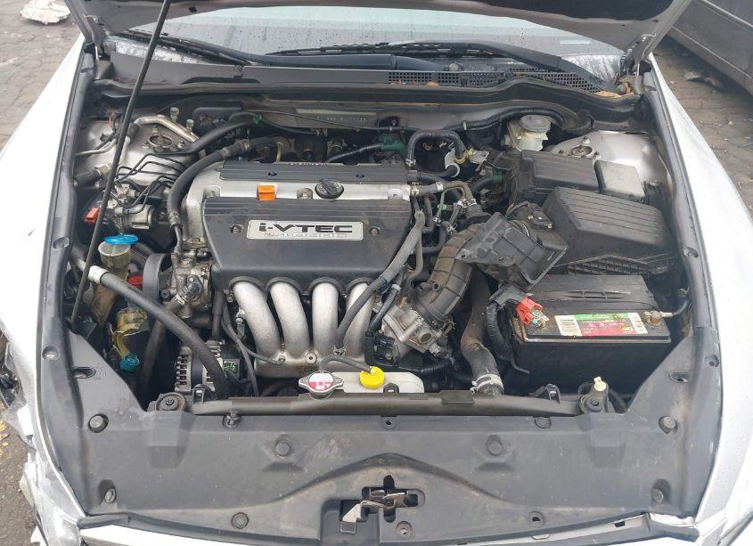 Photo 10 of 2006 Honda Accord 2.4 EX (VIN 1HGCM56846A177036)