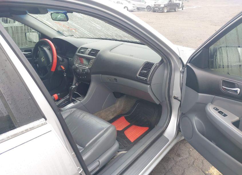 Photo 5 of 2006 Honda Accord 2.4 EX (VIN 1HGCM56846A177036)