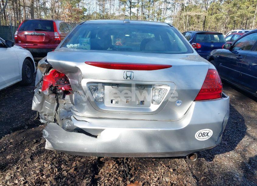 Photo 16 of 2007 Honda Accord 2.4 EX (VIN 1HGCM56847A052748)