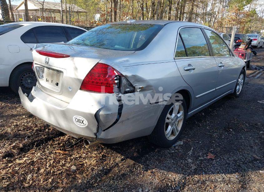 Photo 4 of 2007 Honda Accord 2.4 EX (VIN 1HGCM56847A052748)