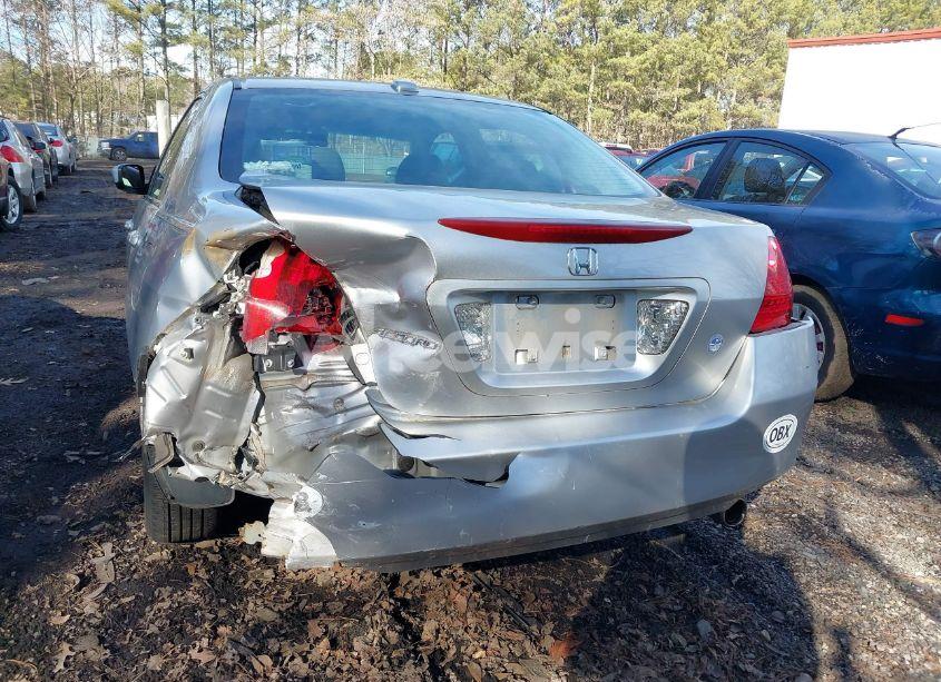 Photo 6 of 2007 Honda Accord 2.4 EX (VIN 1HGCM56847A052748)