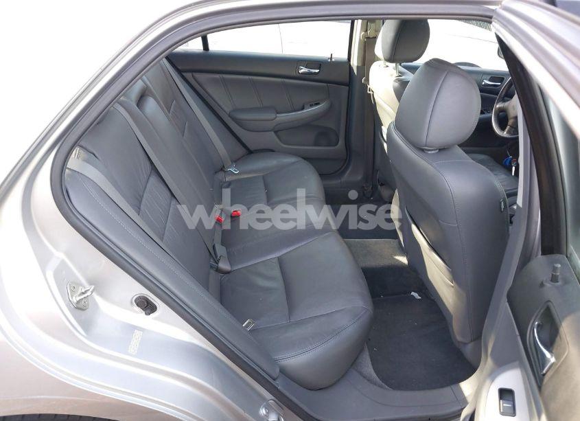 Photo 8 of 2007 Honda Accord 2.4 EX (VIN 1HGCM56847A052748)