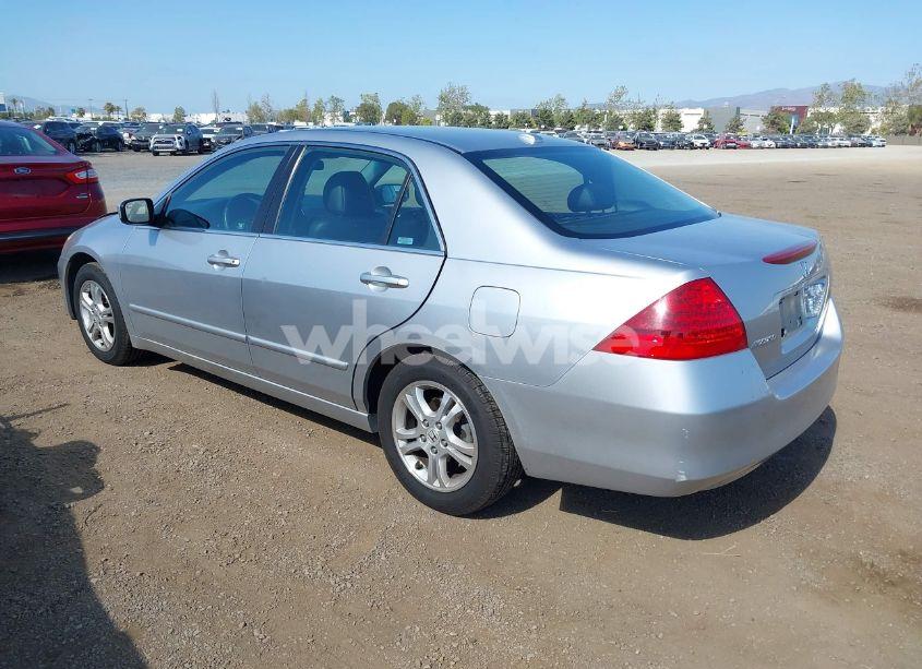 Photo 3 of 2007 Honda Accord 2.4 EX (VIN 1HGCM56847A056587)