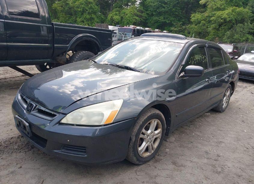 Photo 2 of 2007 Honda Accord 2.4 EX (VIN 1HGCM56847A087189)