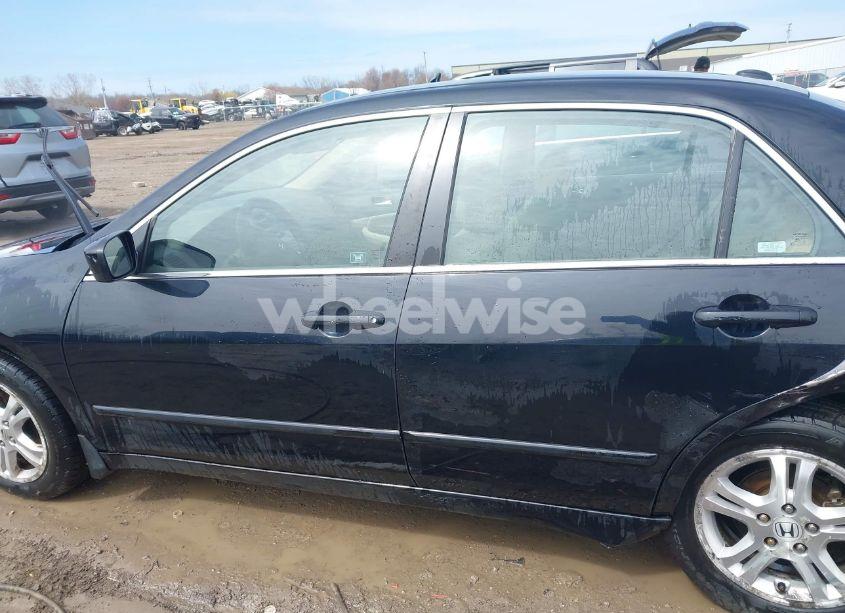 Photo 14 of 2007 Honda Accord 2.4 EX (VIN 1HGCM56847A103519)