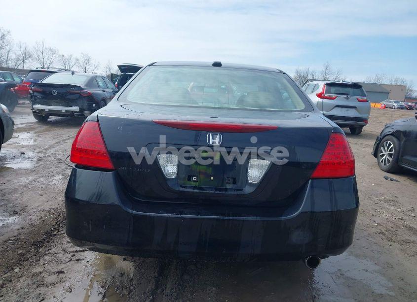 Photo 16 of 2007 Honda Accord 2.4 EX (VIN 1HGCM56847A103519)