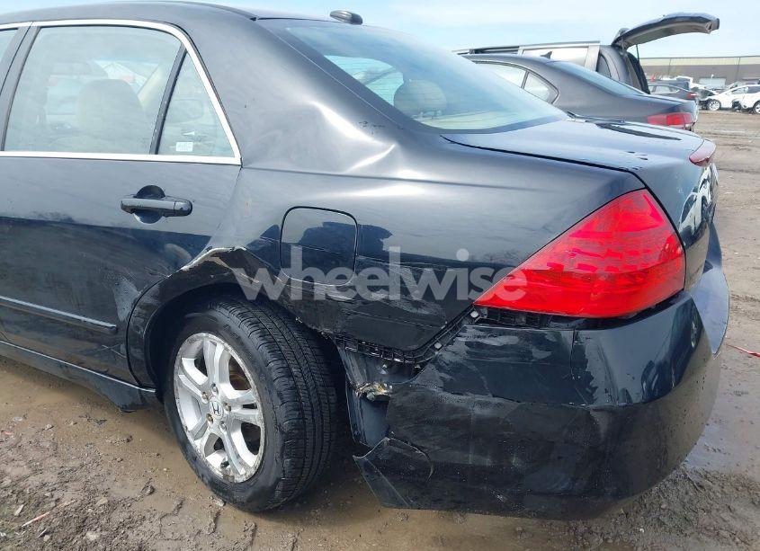 Photo 6 of 2007 Honda Accord 2.4 EX (VIN 1HGCM56847A103519)