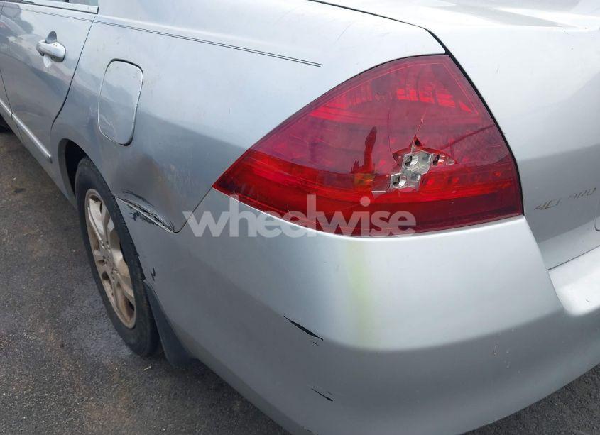 Photo 13 of 2007 Honda Accord 2.4 EX (VIN 1HGCM56847A113905)