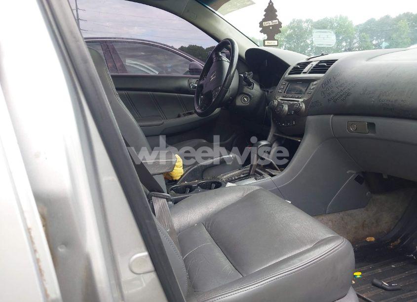 Photo 5 of 2007 Honda Accord 2.4 EX (VIN 1HGCM56847A113905)