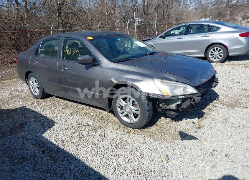 Photo 13 of 2007 Honda Accord 2.4 EX (VIN 1HGCM56847A188507)
