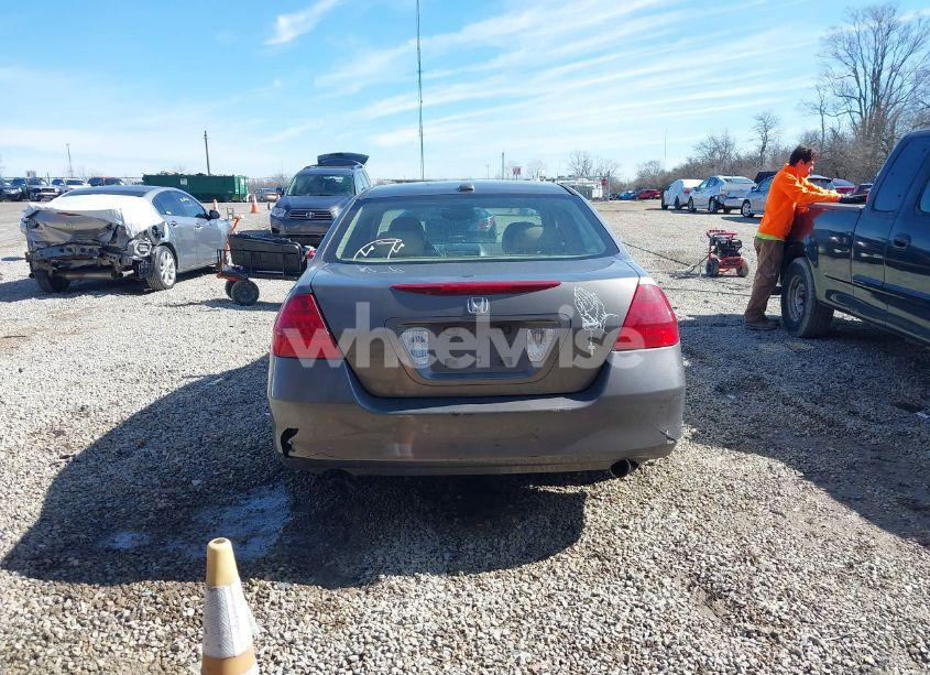 Photo 16 of 2007 Honda Accord 2.4 EX (VIN 1HGCM56847A188507)