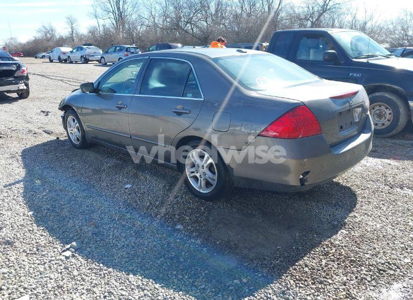 Photo 3 of 2007 Honda Accord 2.4 EX (VIN 1HGCM56847A188507)