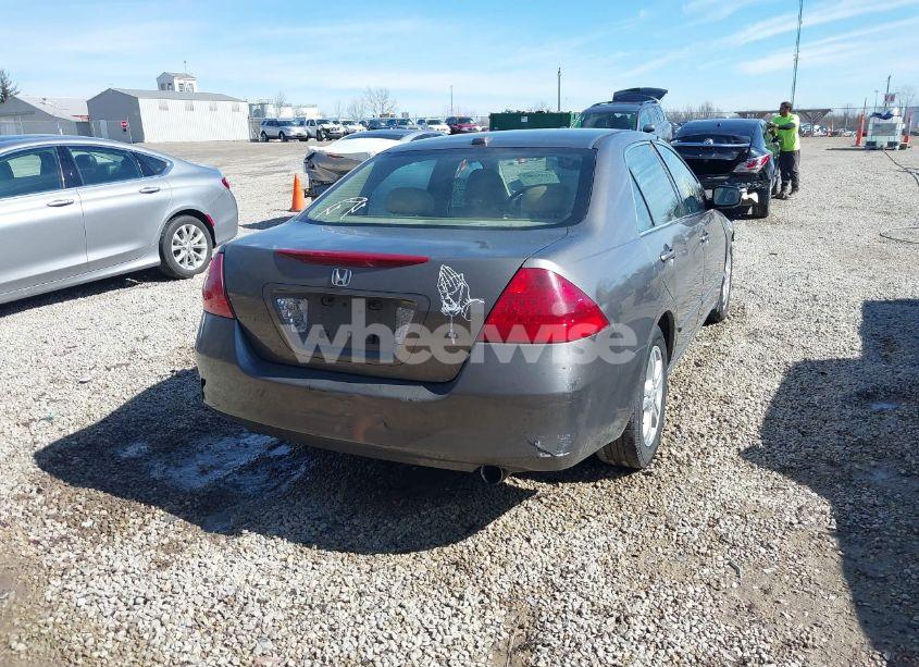 Photo 4 of 2007 Honda Accord 2.4 EX (VIN 1HGCM56847A188507)