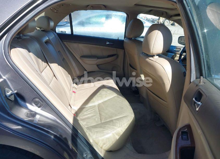 Photo 8 of 2007 Honda Accord 2.4 EX (VIN 1HGCM56847A188507)