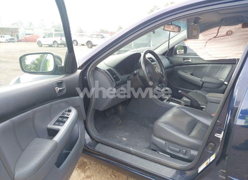 Photo 5 of 2007 Honda Accord 2.4 EX (VIN 1HGCM56847A198308)
