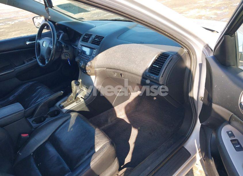 Photo 5 of 2005 Honda Accord 2.4 EX (VIN 1HGCM56855A039780)